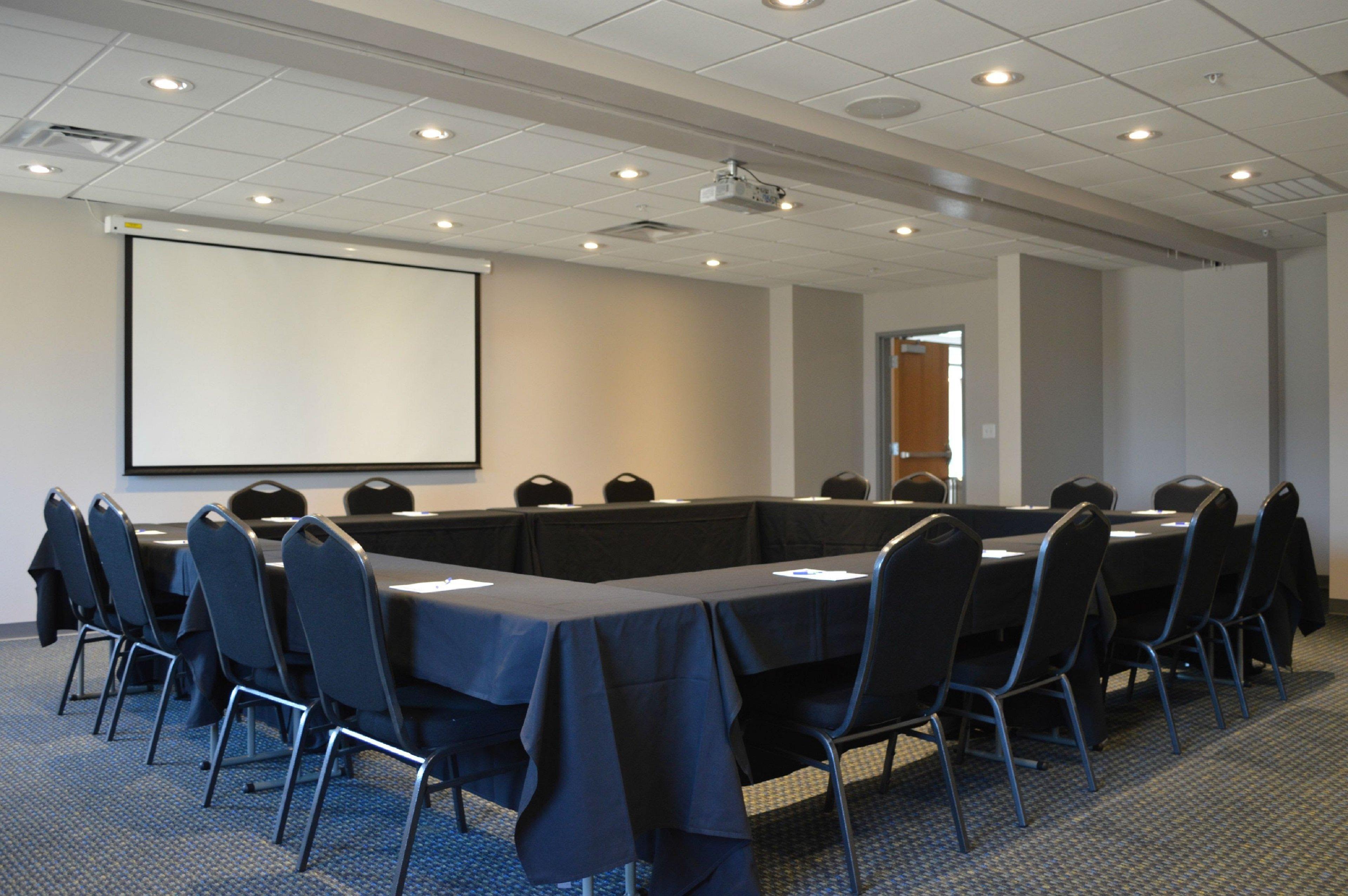 Holiday Inn Express & Suites Tulsa Ne, Claremore, An Ihg Hotel Экстерьер фото