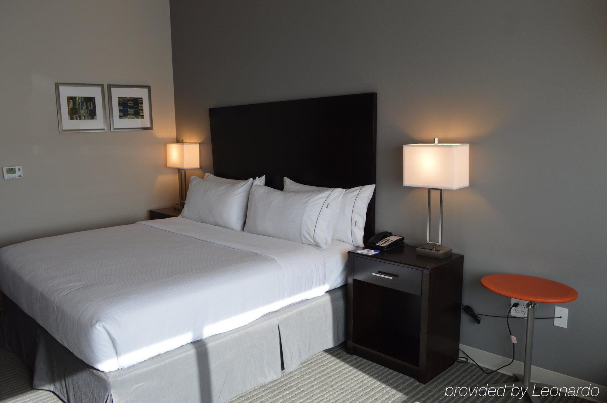 Holiday Inn Express & Suites Tulsa Ne, Claremore, An Ihg Hotel Экстерьер фото